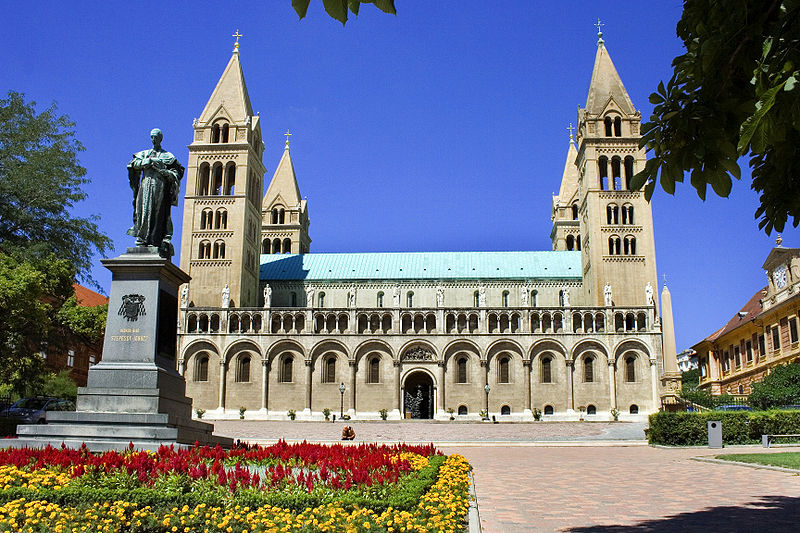 Fájl:Pécs Cathedral - Hungary.jpg